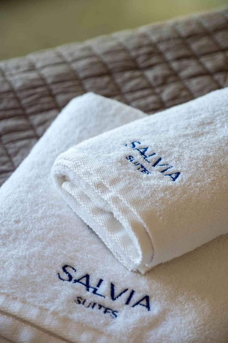 SalviaSuite Superior Towels